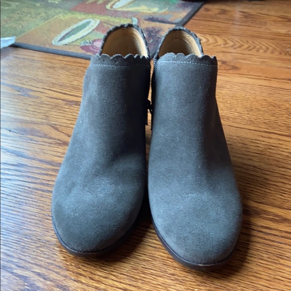 NWOT women's jack rogers suede heeled ankle boots - Picture 2 of 7